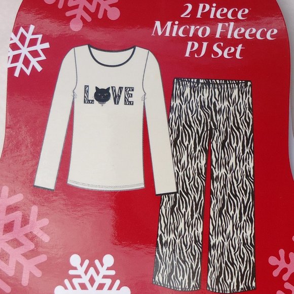 NWT. SIZE 2X (18W-20W). 2 Piece Micro Fleece PJ set. - Picture 2 of 10